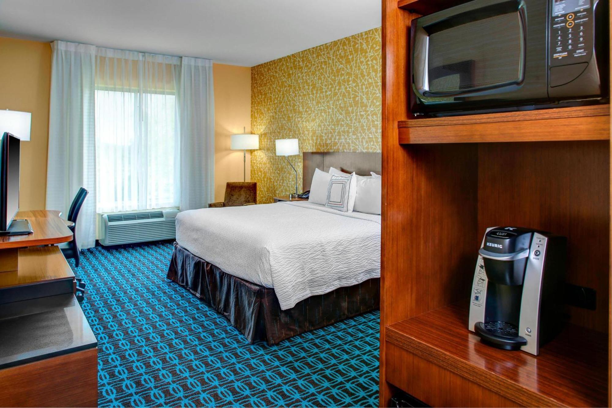 Fairfield & By Marriott Atlanta Hotel Stockbridge