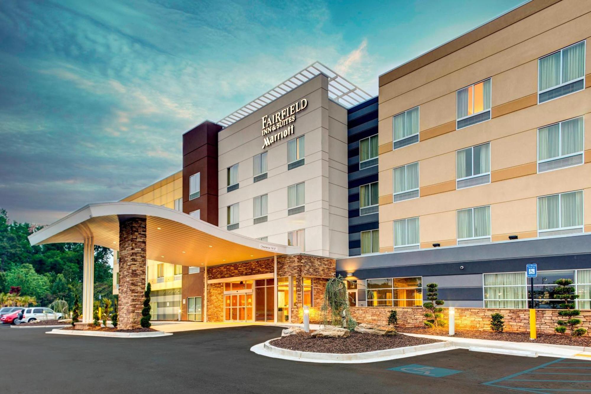 Hotel Fairfield & By Marriott Atlanta