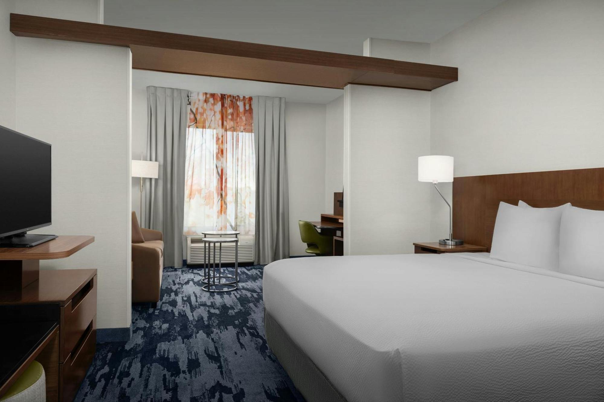 Fairfield & By Marriott Atlanta 3*