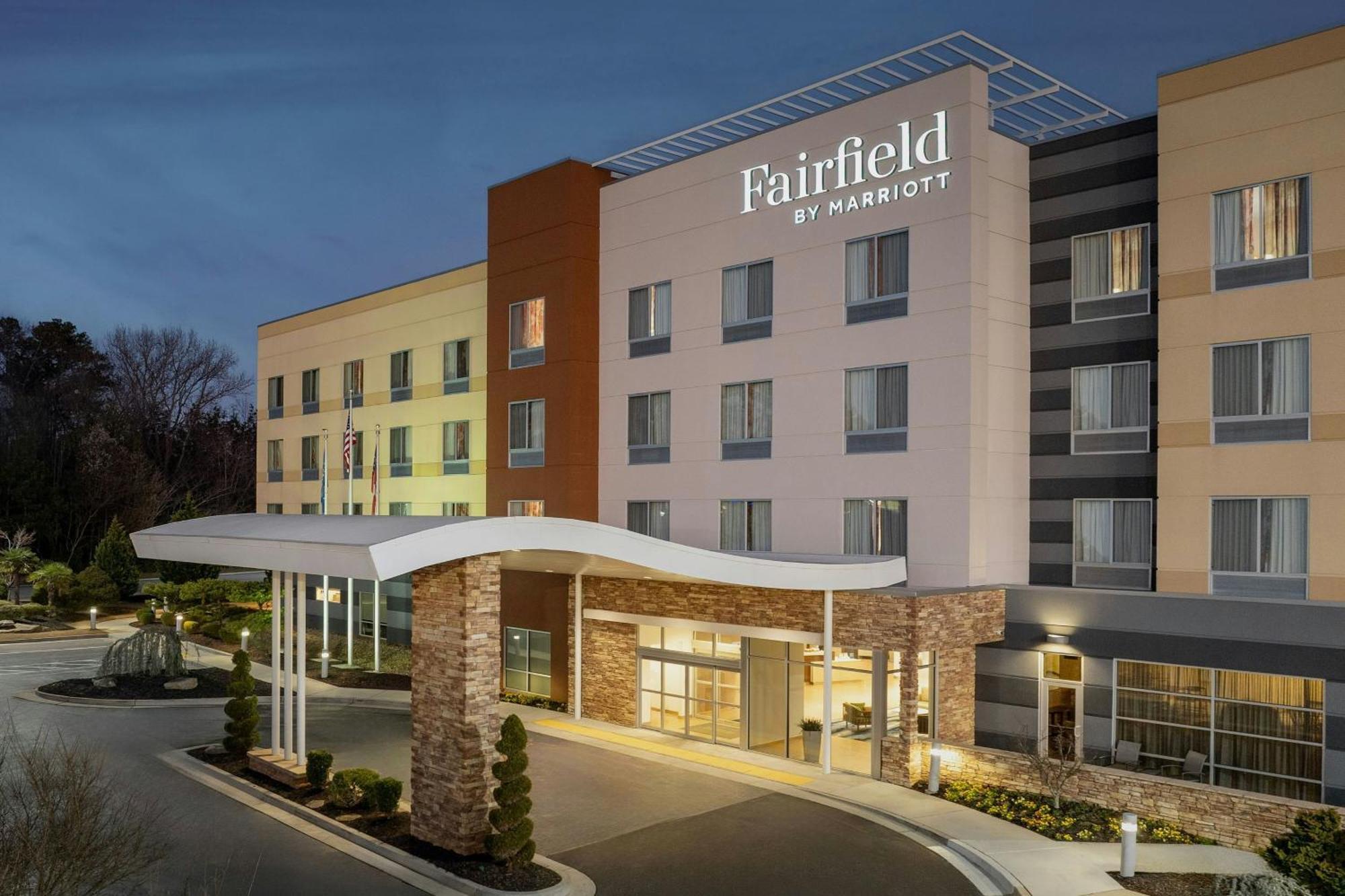 Hotel Fairfield & By Marriott Atlanta 3*