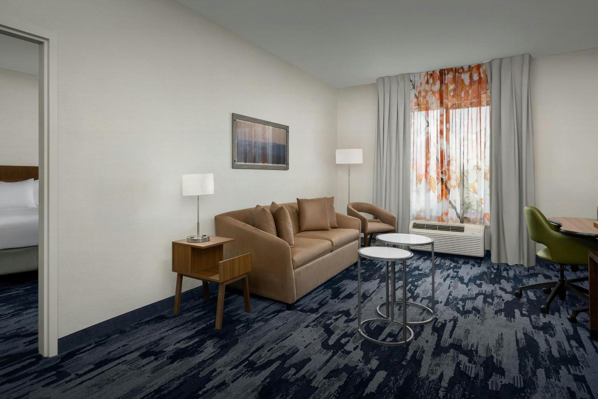 Fairfield & By Marriott Atlanta Hotel Stockbridge
