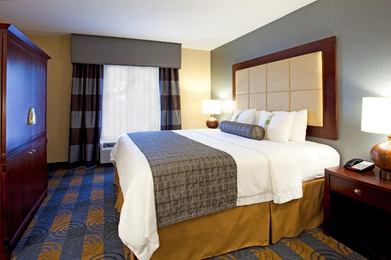 Fairfield & By Marriott Atlanta Hotel Stockbridge