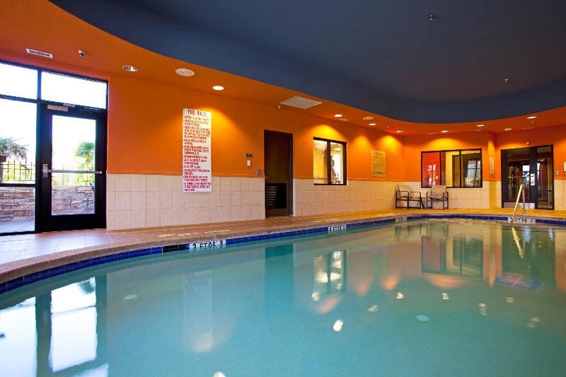 Hotel Fairfield & By Marriott Atlanta
