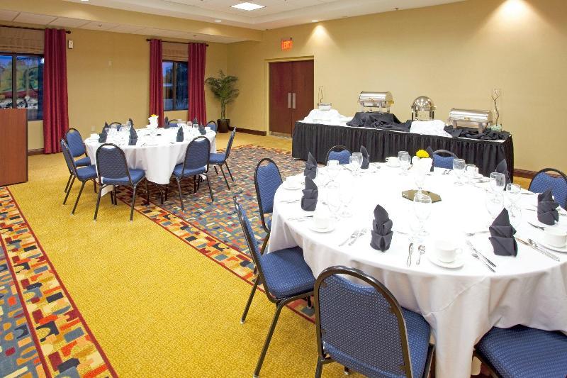 Fairfield & By Marriott Atlanta Hotel Stockbridge