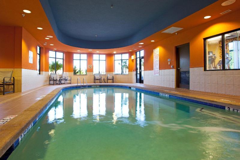 Fairfield & By Marriott Atlanta Hotel