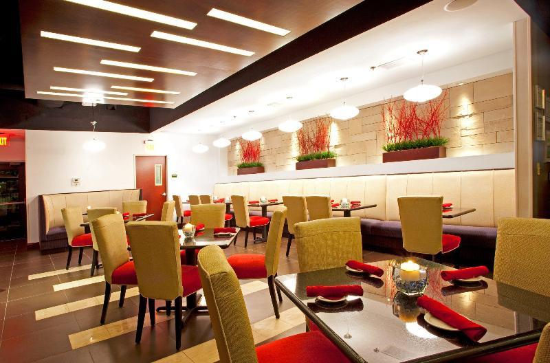 Hotel Fairfield & By Marriott Atlanta 3*