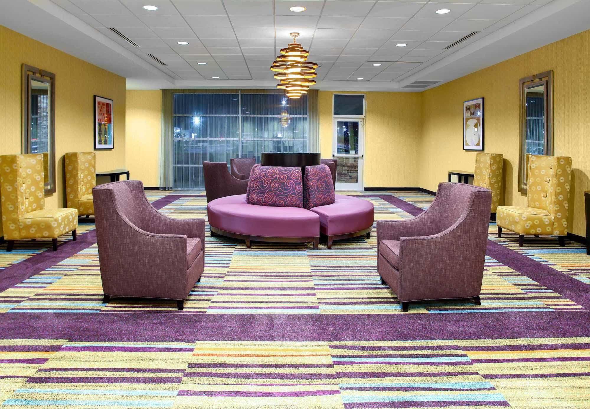 Hotel Fairfield & By Marriott Atlanta