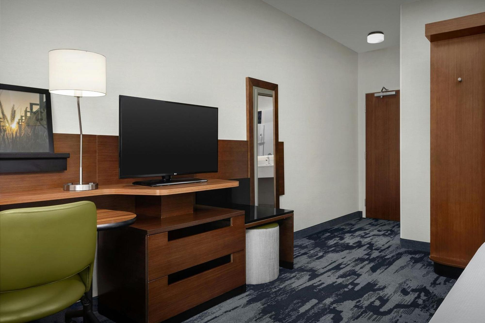 Hotel Fairfield & By Marriott Atlanta